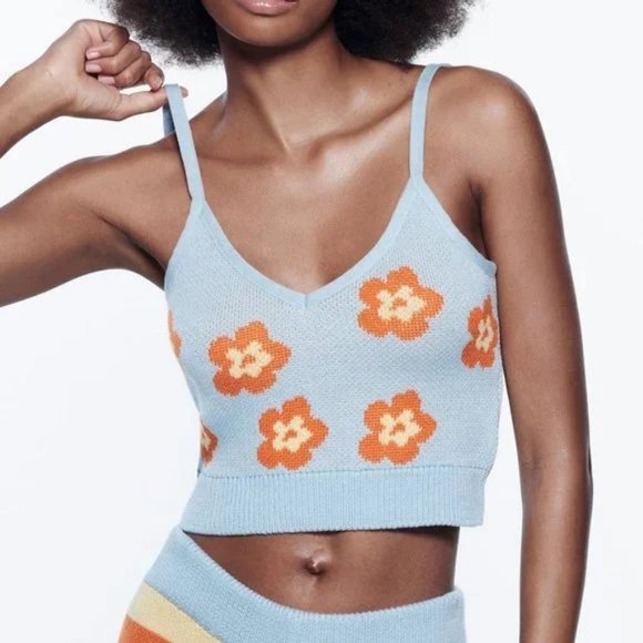 Zara Tops - Zara cropped knit top, L